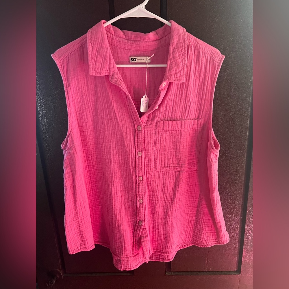 SO Women's Button Down Pink Sleeveless Shirt